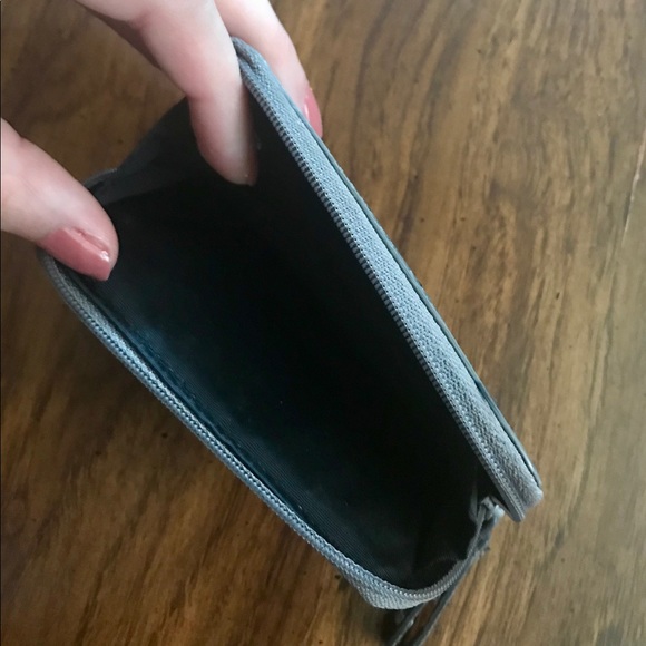 Authentic Nine West- Coin Purse - Picture 2 of 3